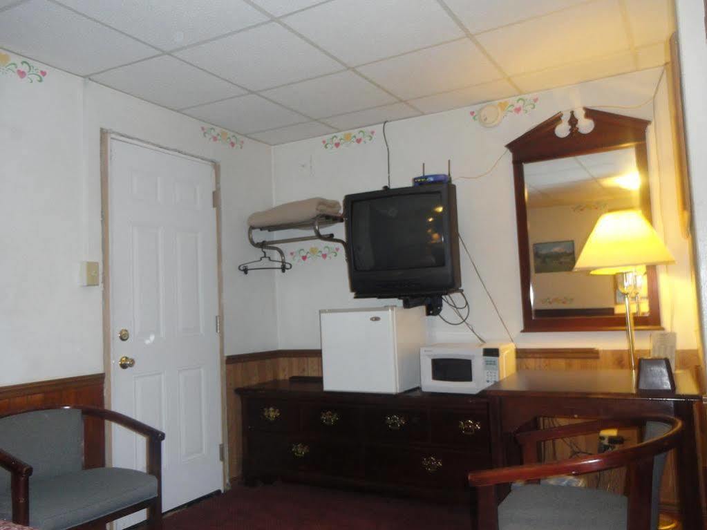 Budget Host Inn Somerset Exterior foto