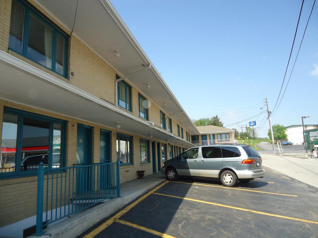 Budget Host Inn Somerset Exterior foto